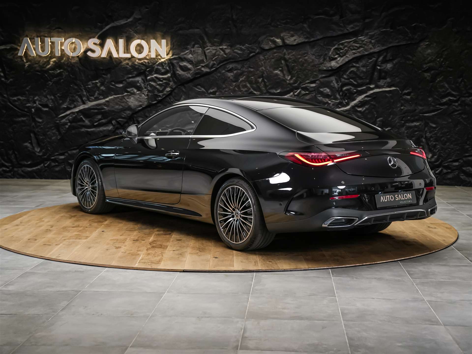 MERCEDES-BENZ CLE 200 Coupé AMG Line 9G-Tronic Werksgarantie*Burmester*360° Kamera*-showroom-element-3