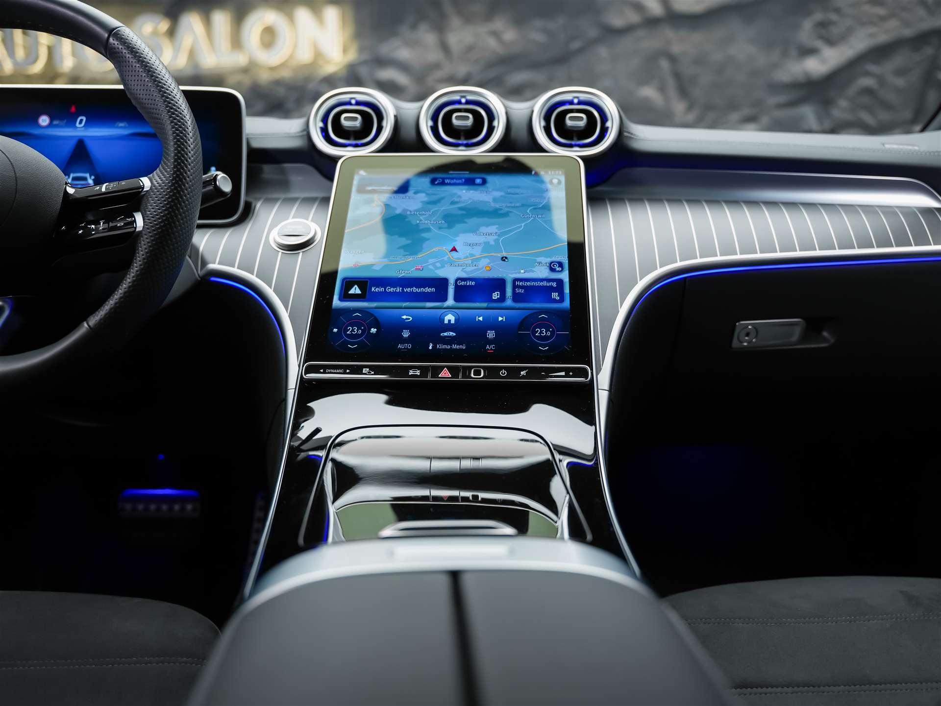 MERCEDES-BENZ CLE 200 Coupé AMG Line 9G-Tronic Werksgarantie*Burmester*360° Kamera*-image-17