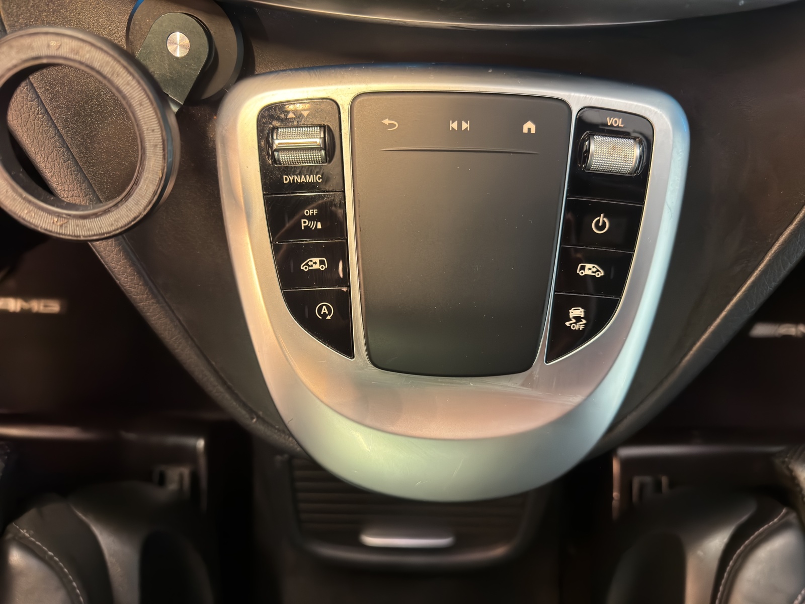 MERCEDES-BENZ V 300 d lang AMG-Line 4Matic 9G-Tronic-image-25