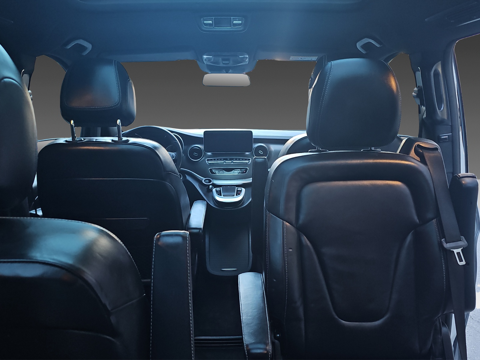 MERCEDES-BENZ V 300 d lang AMG-Line 4Matic 9G-Tronic-image-13
