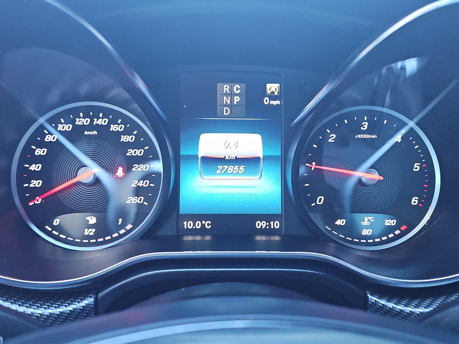 MERCEDES-BENZ V 300 d lang AMG-Line 4Matic 9G-Tronic-image-10