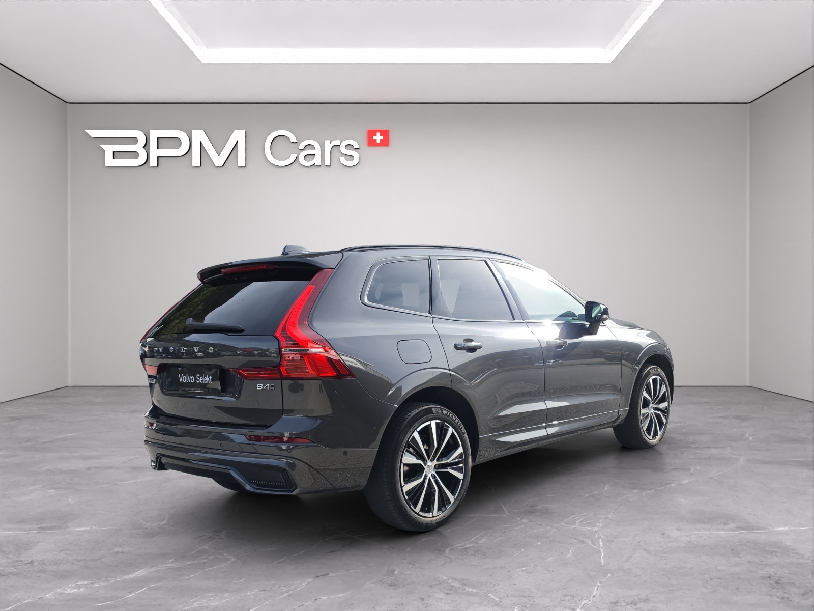 VOLVO XC60 2.0 B4 MH Ultimate Dark AWD-showroom-element-2