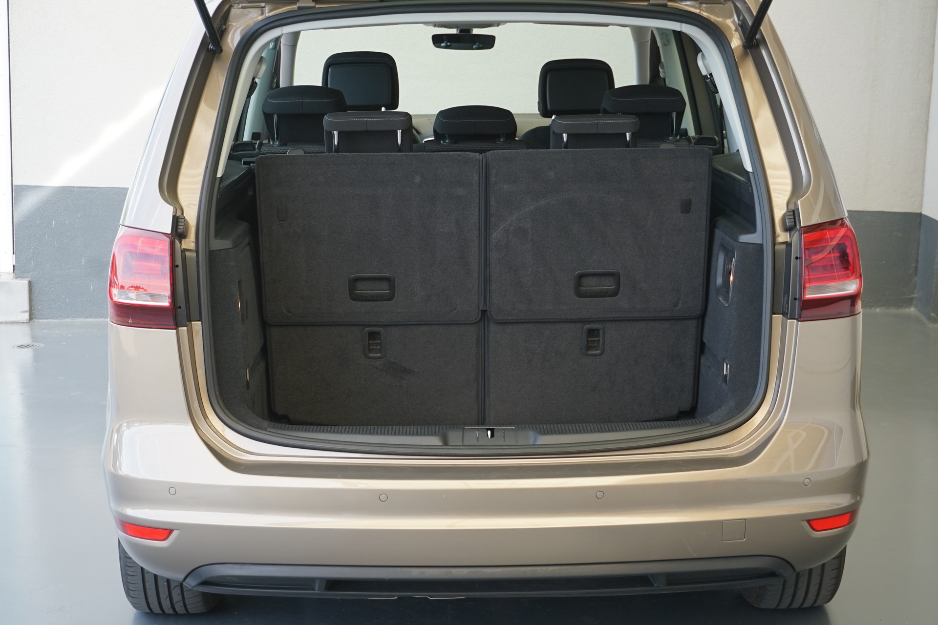 VW Sharan 2.0TDI BMT Comfort DSG-Automat mit 7-Sitzen!!-image-12