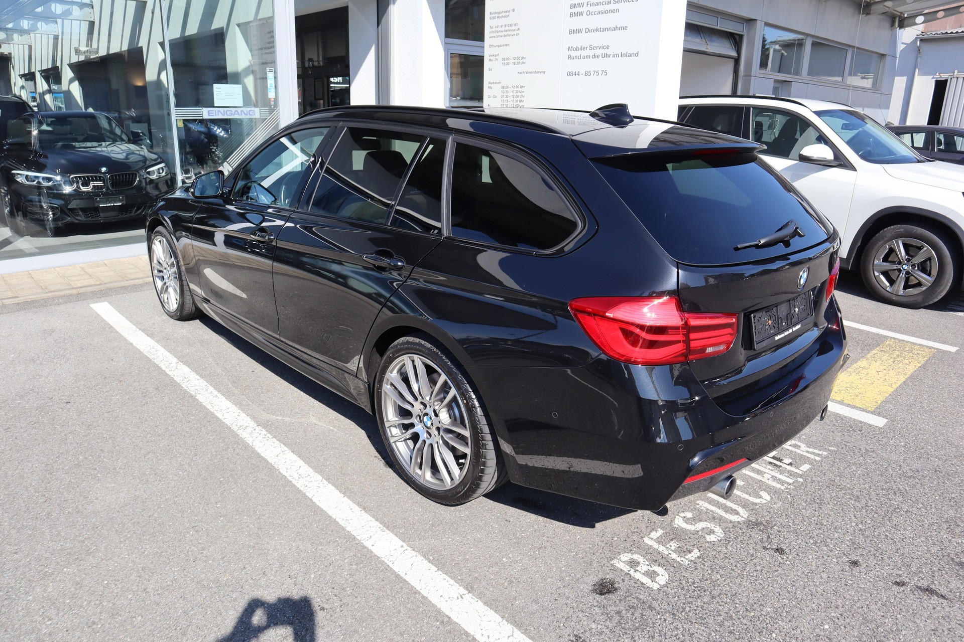 BMW 340i xDrive Touring MSportpaket Panoramaglasdach 4x4 Euro 6-image-1