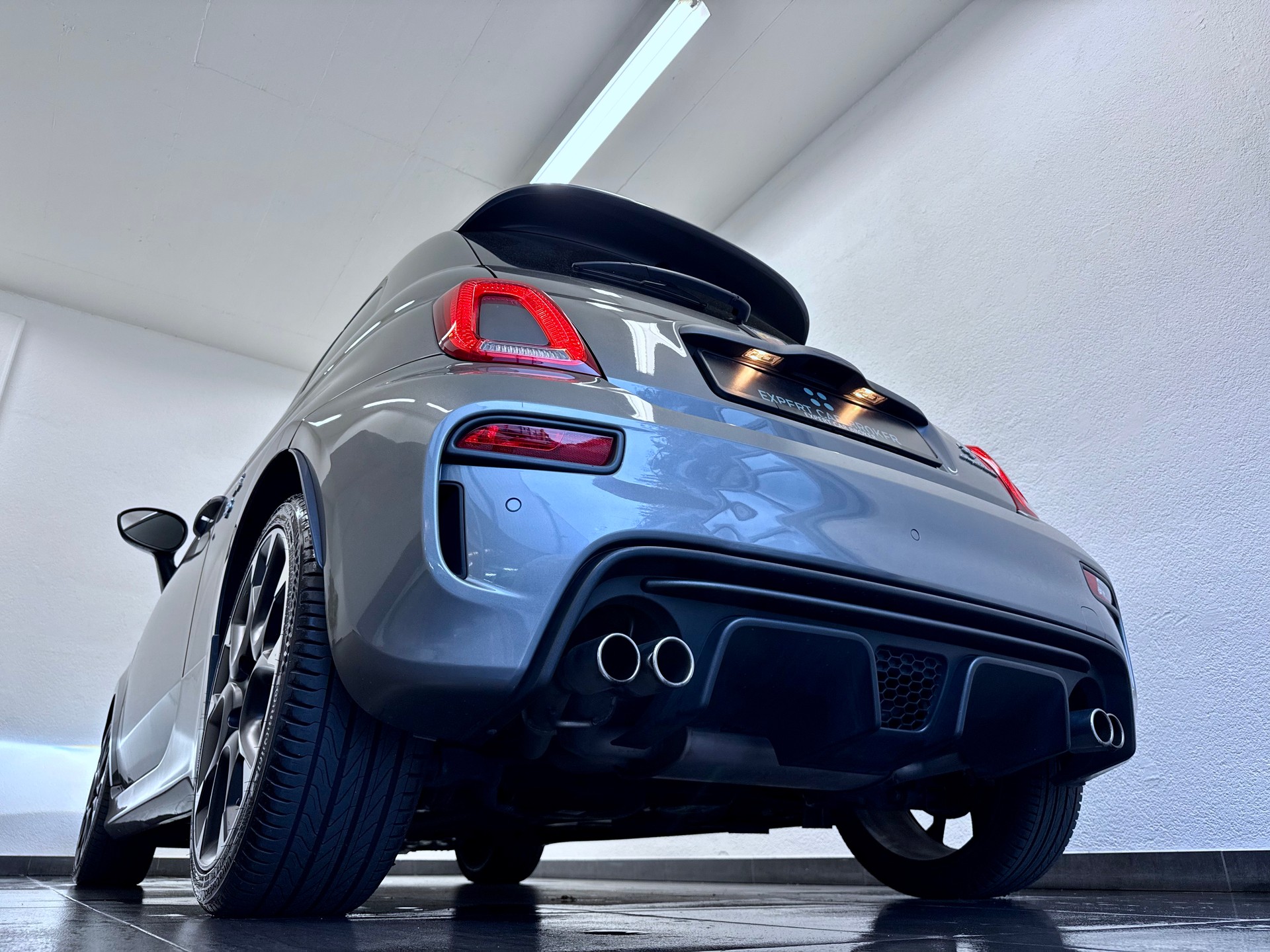 FIAT 1.4 Turbojet 16V 595 Competizione Automat-image-8