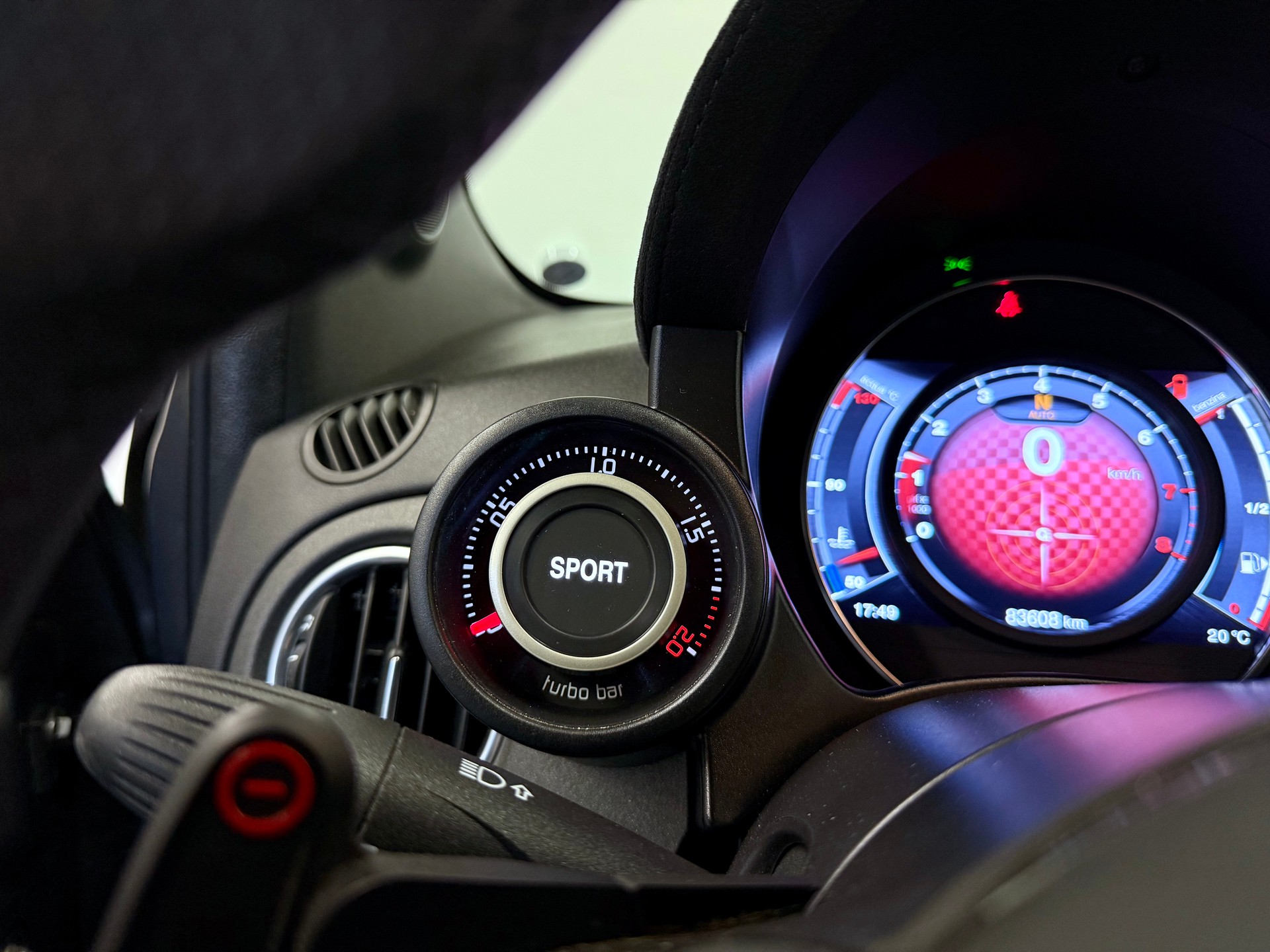 FIAT 1.4 Turbojet 16V 595 Competizione Automat-image-27