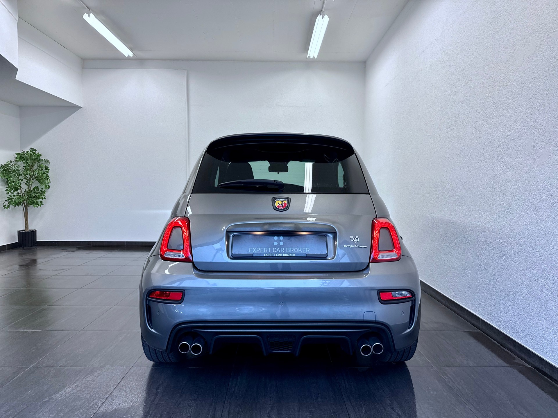 FIAT 1.4 Turbojet 16V 595 Competizione Automat-image-11