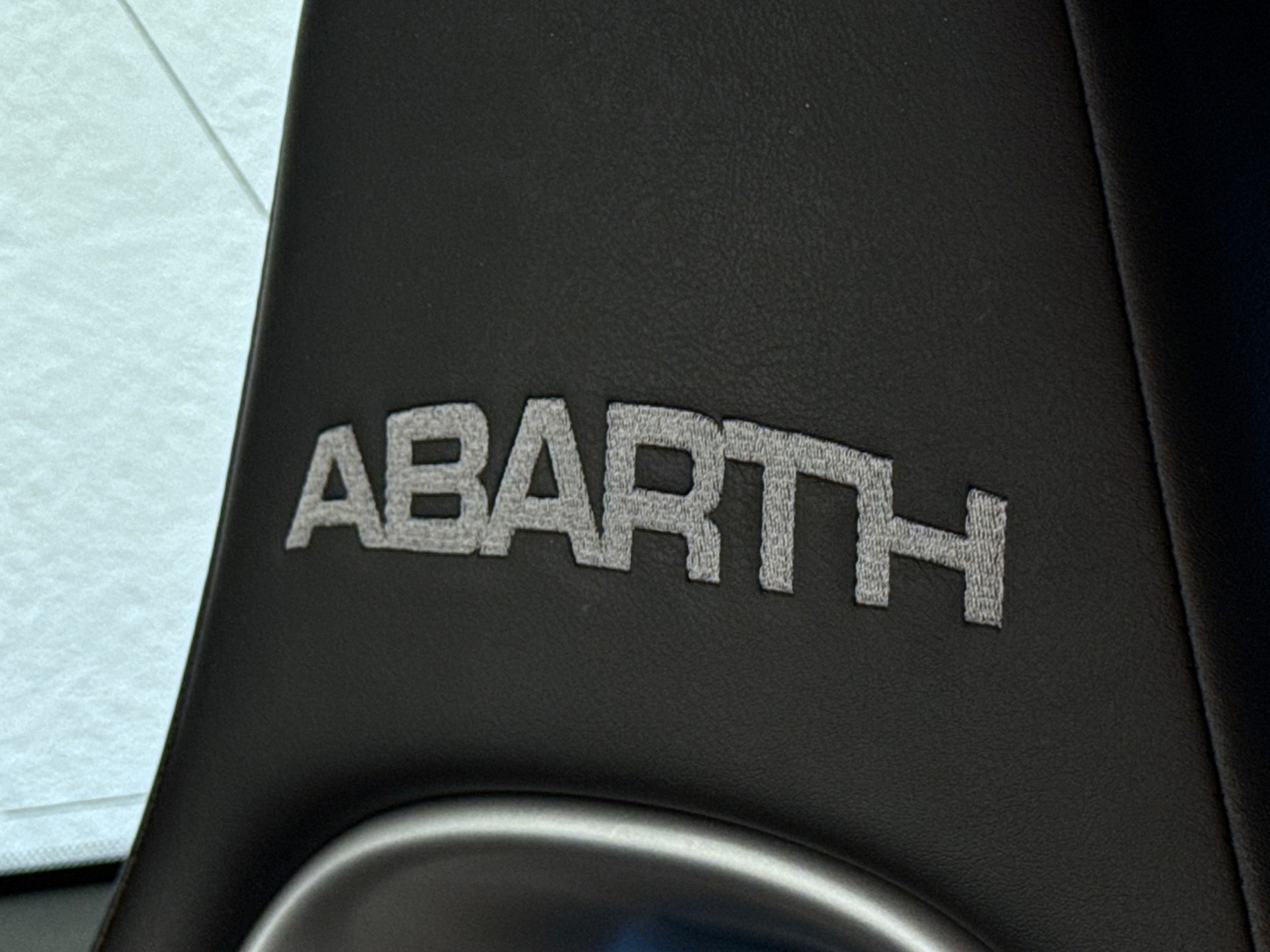 FIAT 1.4 Turbojet 16V 595 Competizione Automat-image-28