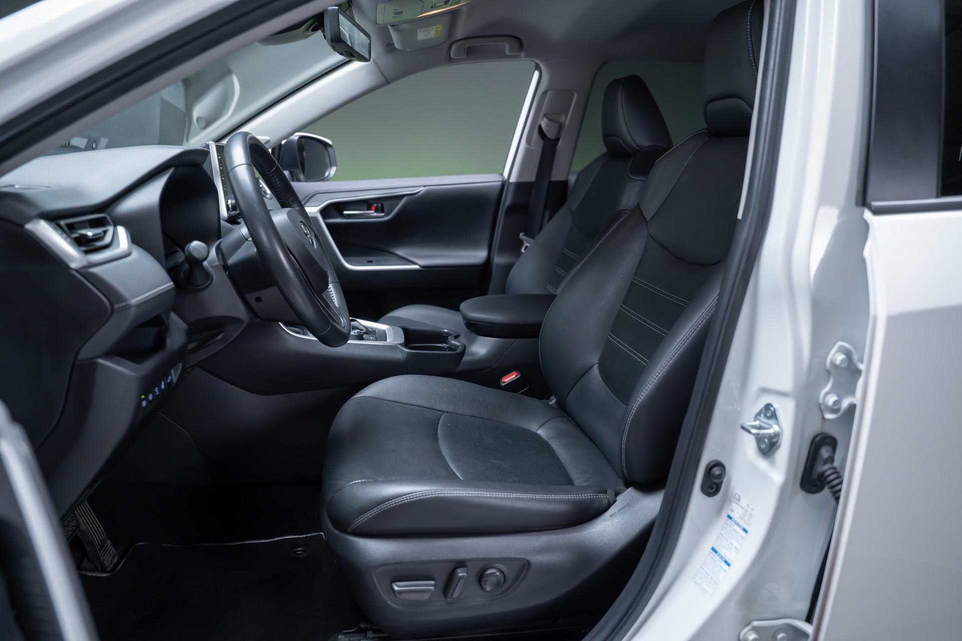 TOYOTA RAV-4 2.5 HEV Premium / 360°Kamera / el.Sitze / Lenkradheizung-image-14
