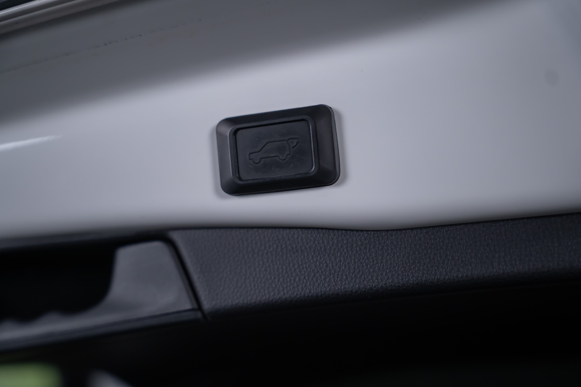 TOYOTA RAV-4 2.5 HEV Premium / 360°Kamera / el.Sitze / Lenkradheizung-image-32