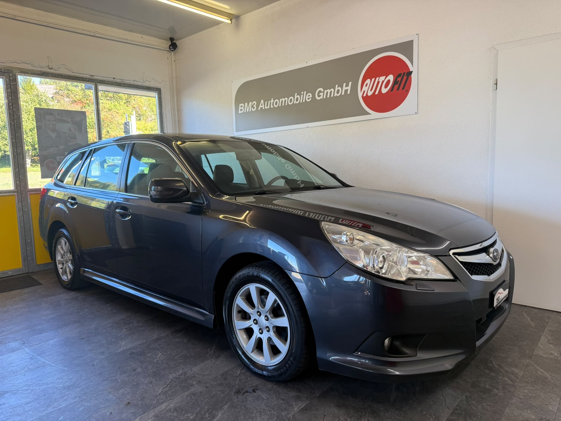 SUBARU Legacy 2.0i Swiss Special AWD Lineartronic-image-6