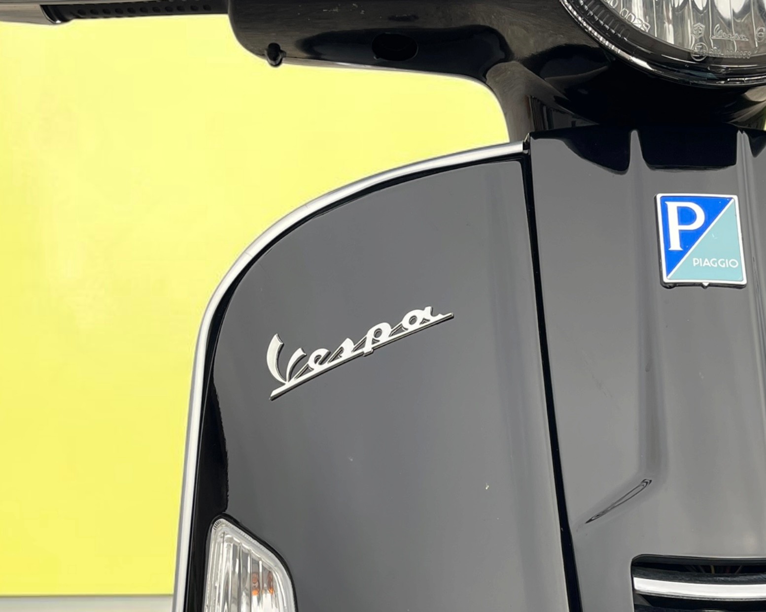 PIAGGIO Vespa GTS Super 300 i.e-image-10