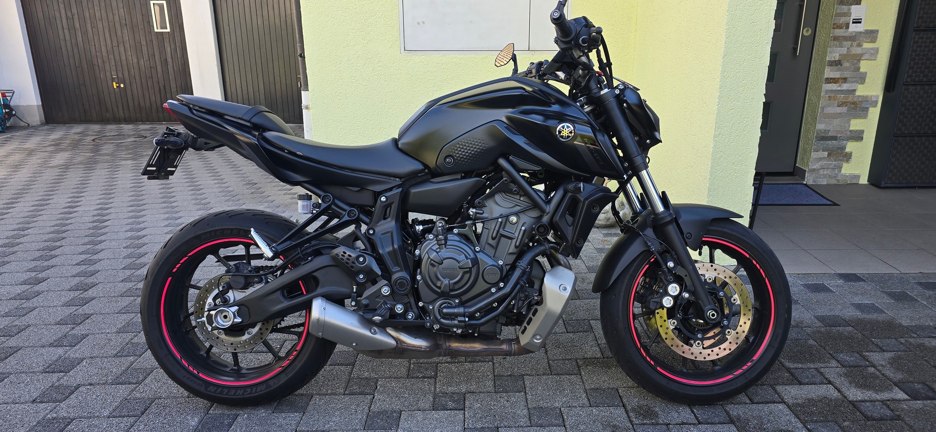YAMAHA MT-07 (35KW)-image-0