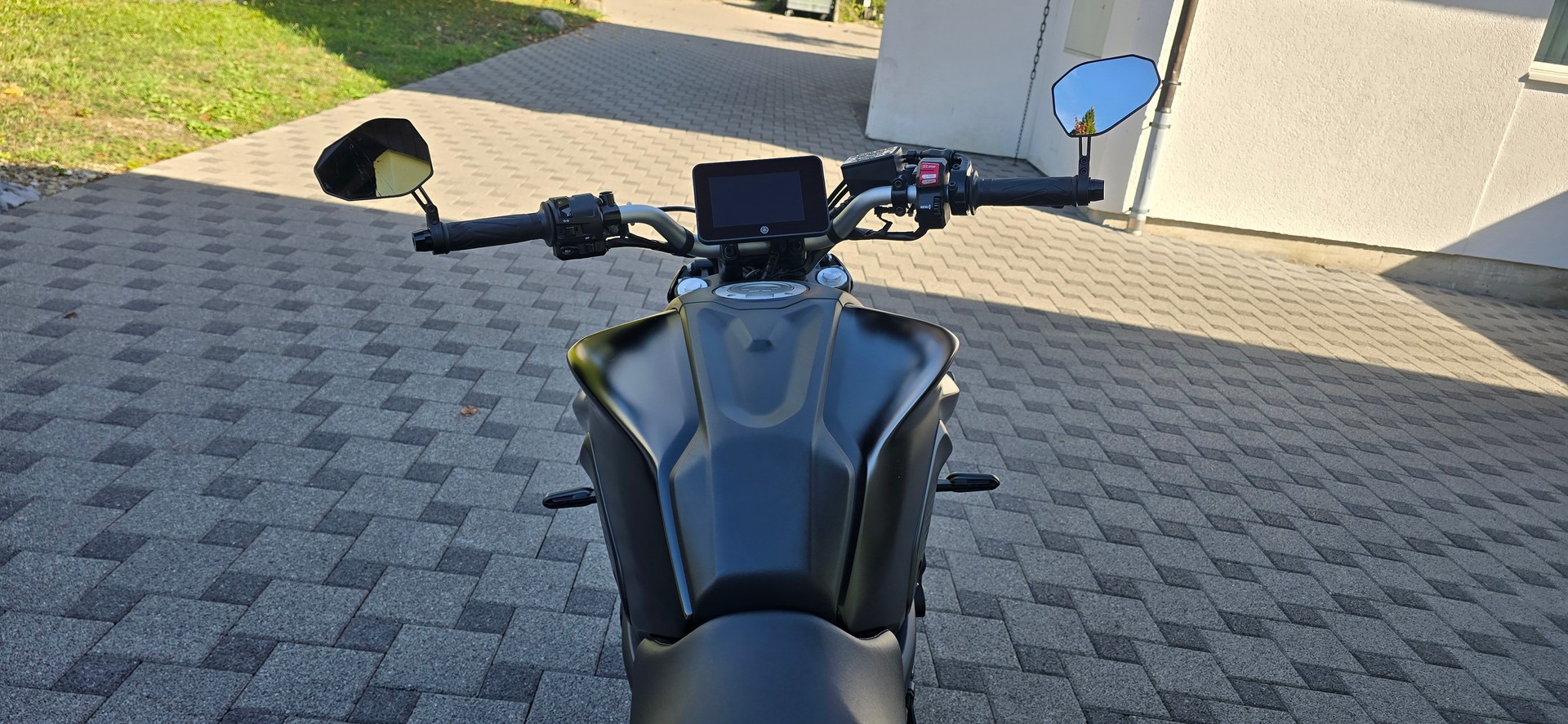 YAMAHA MT-07 (35KW)-image-3