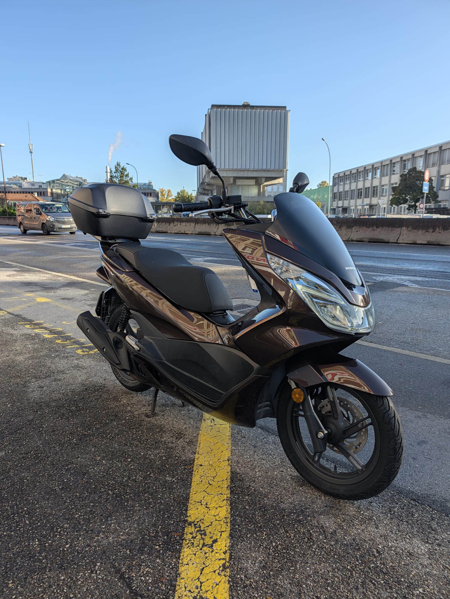HONDA PCX 125 i-image-0