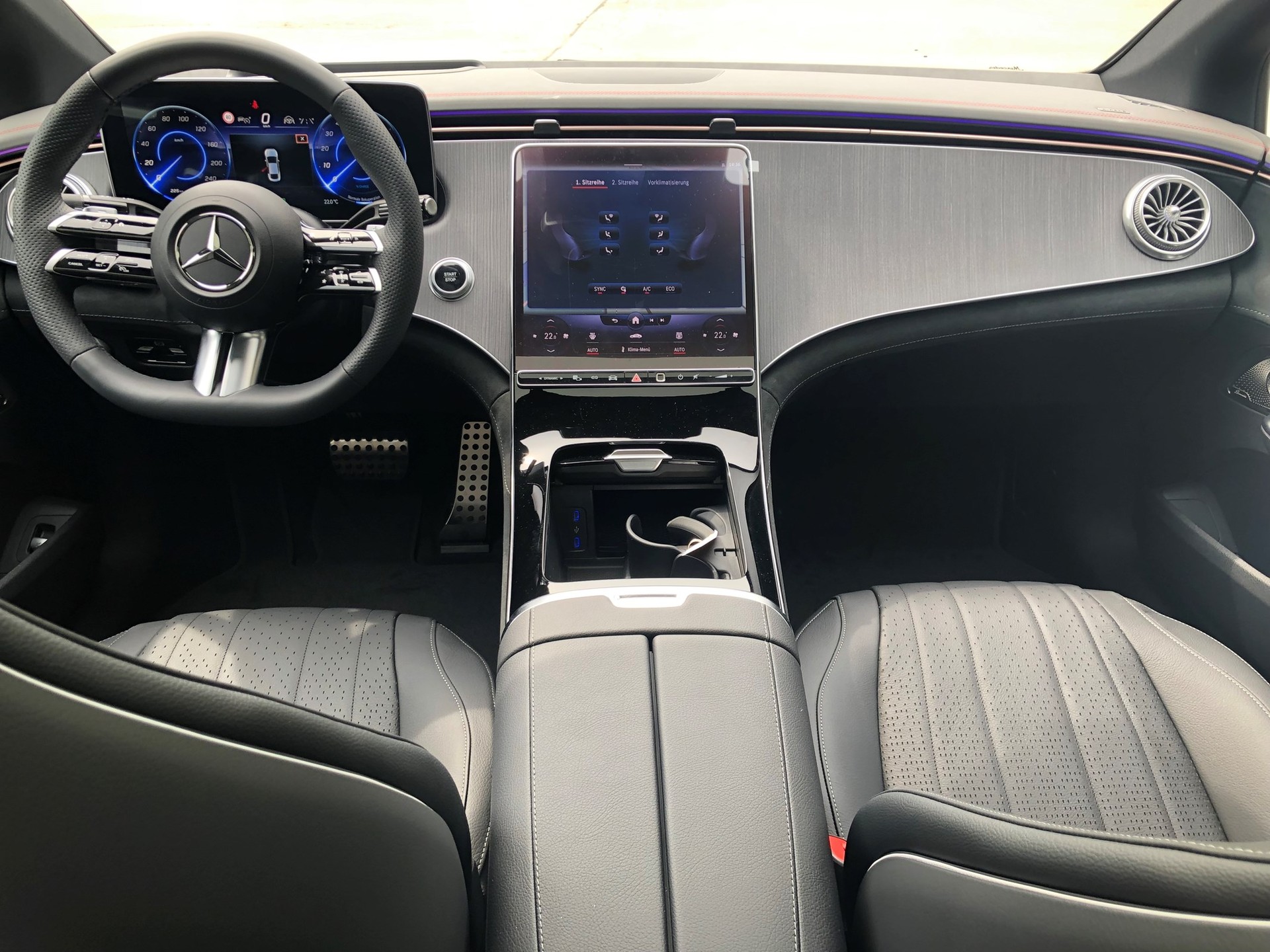 MERCEDES-BENZ EQE 500 4 Matic-image-15
