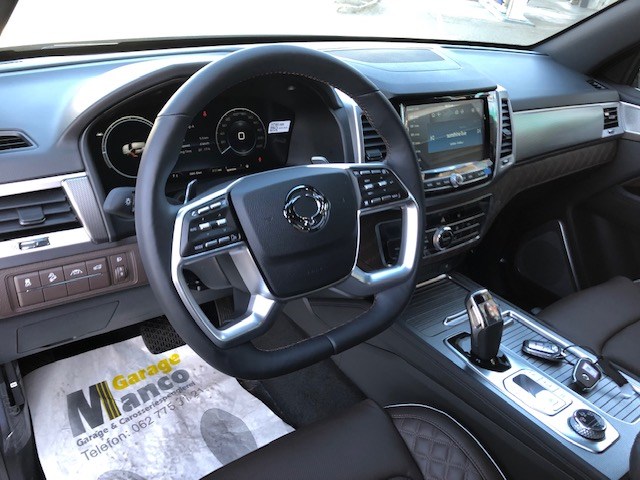 KGM-SsangYong Rexton 2.2 CRDi 7 Pl. Sapphire 4WD AT-image-6