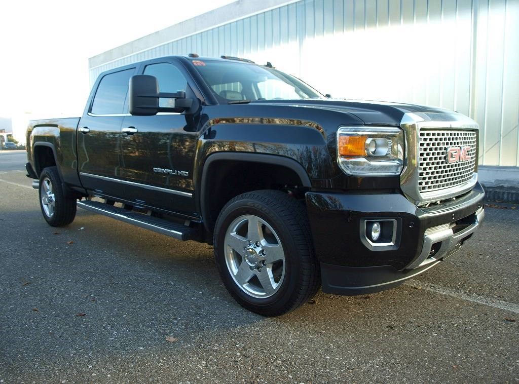 GMC Sierra 2500 6.6 TD Denali HD-showroom-element-3