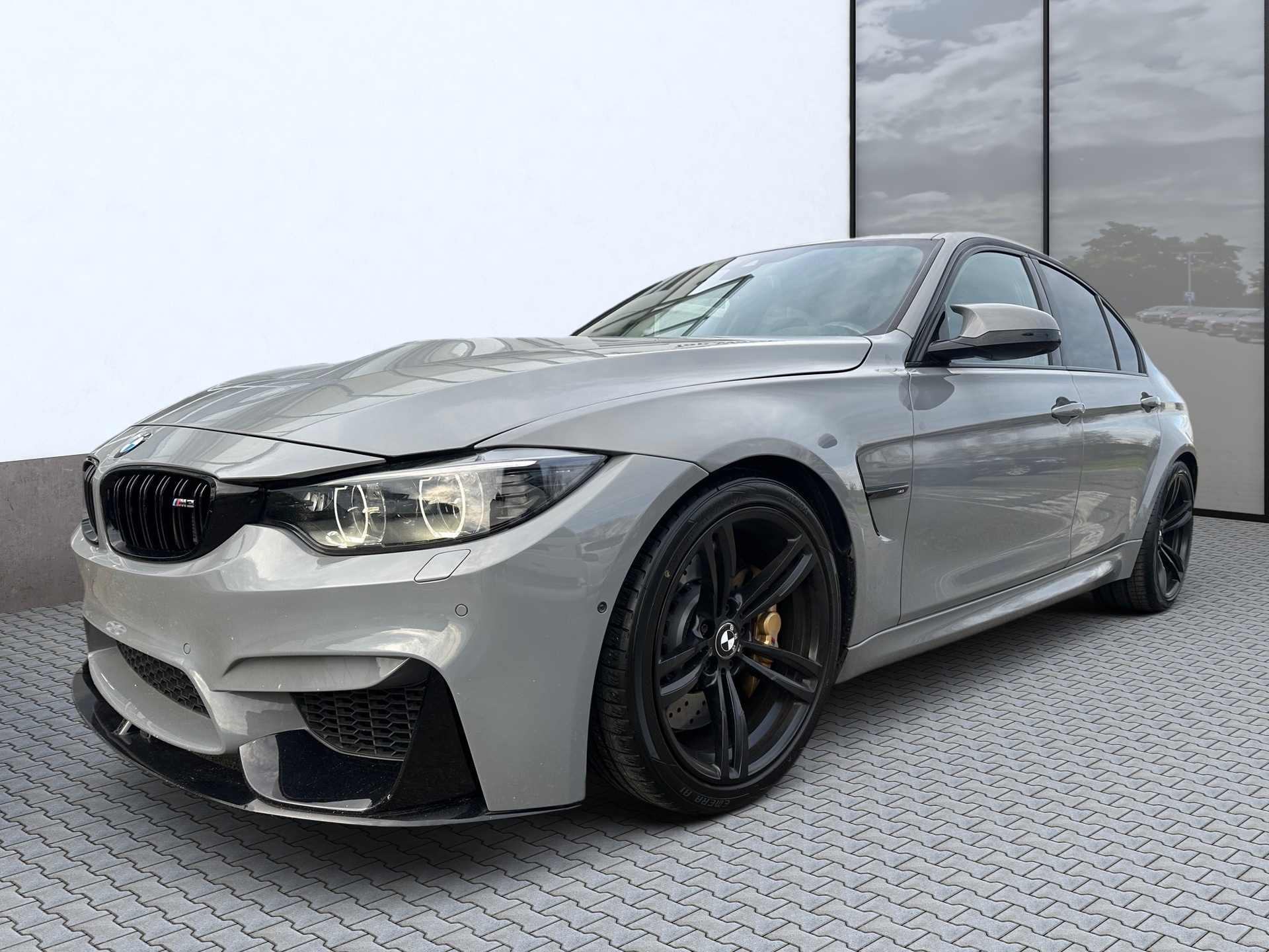 BMW M3 Competition-image-2