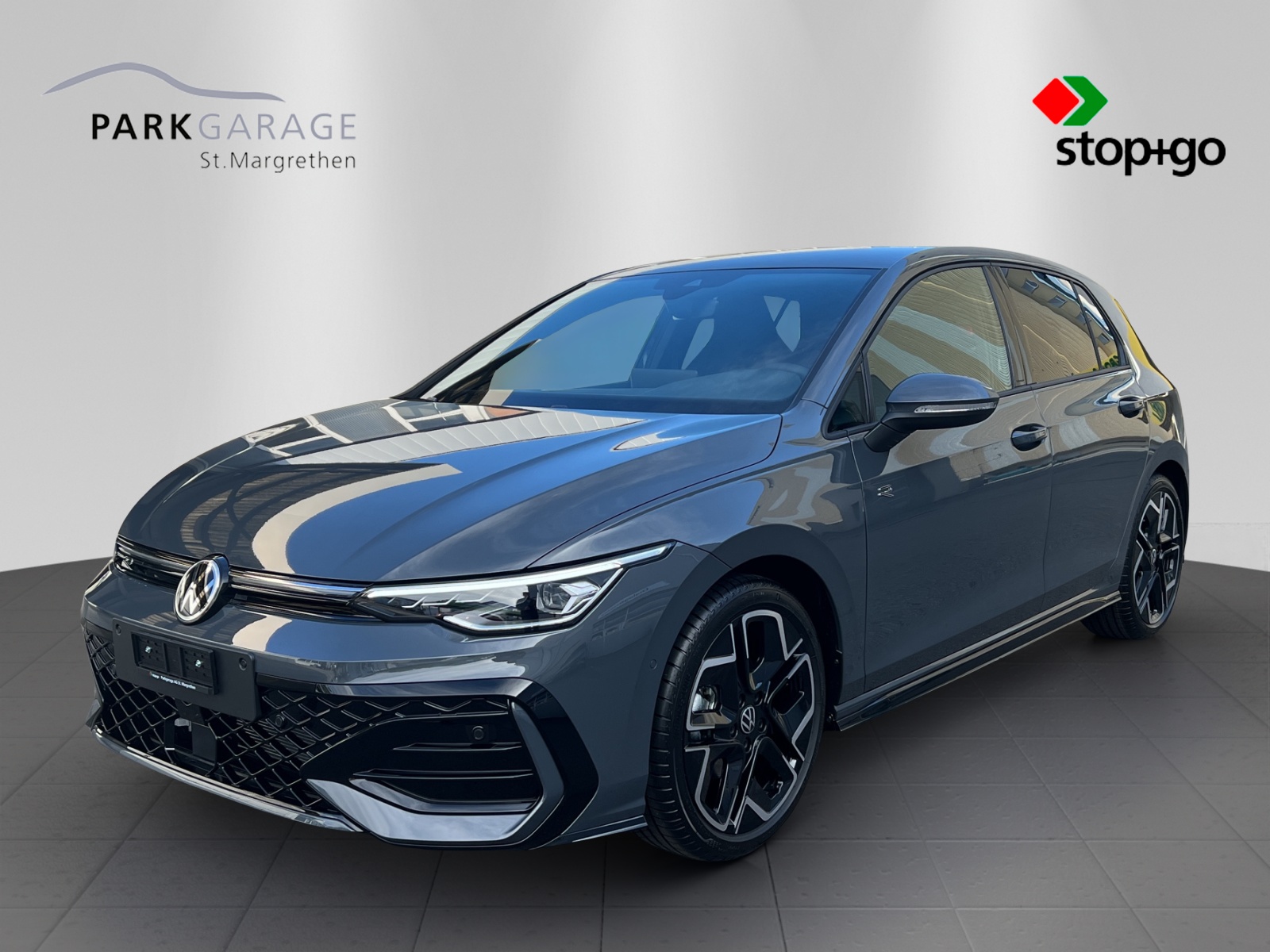 VW Golf VIII 1.5 eTSI R-Line DSG