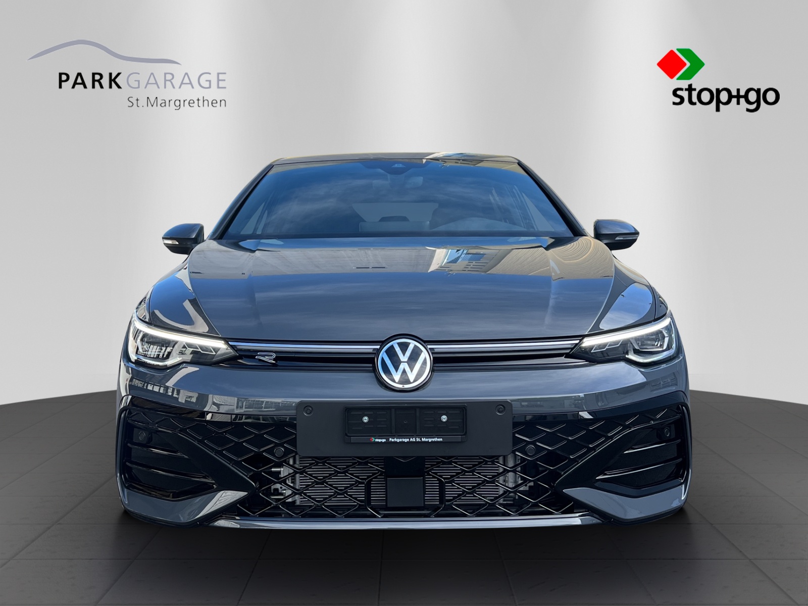 VW Golf VIII 1.5 eTSI R-Line DSG-image-7
