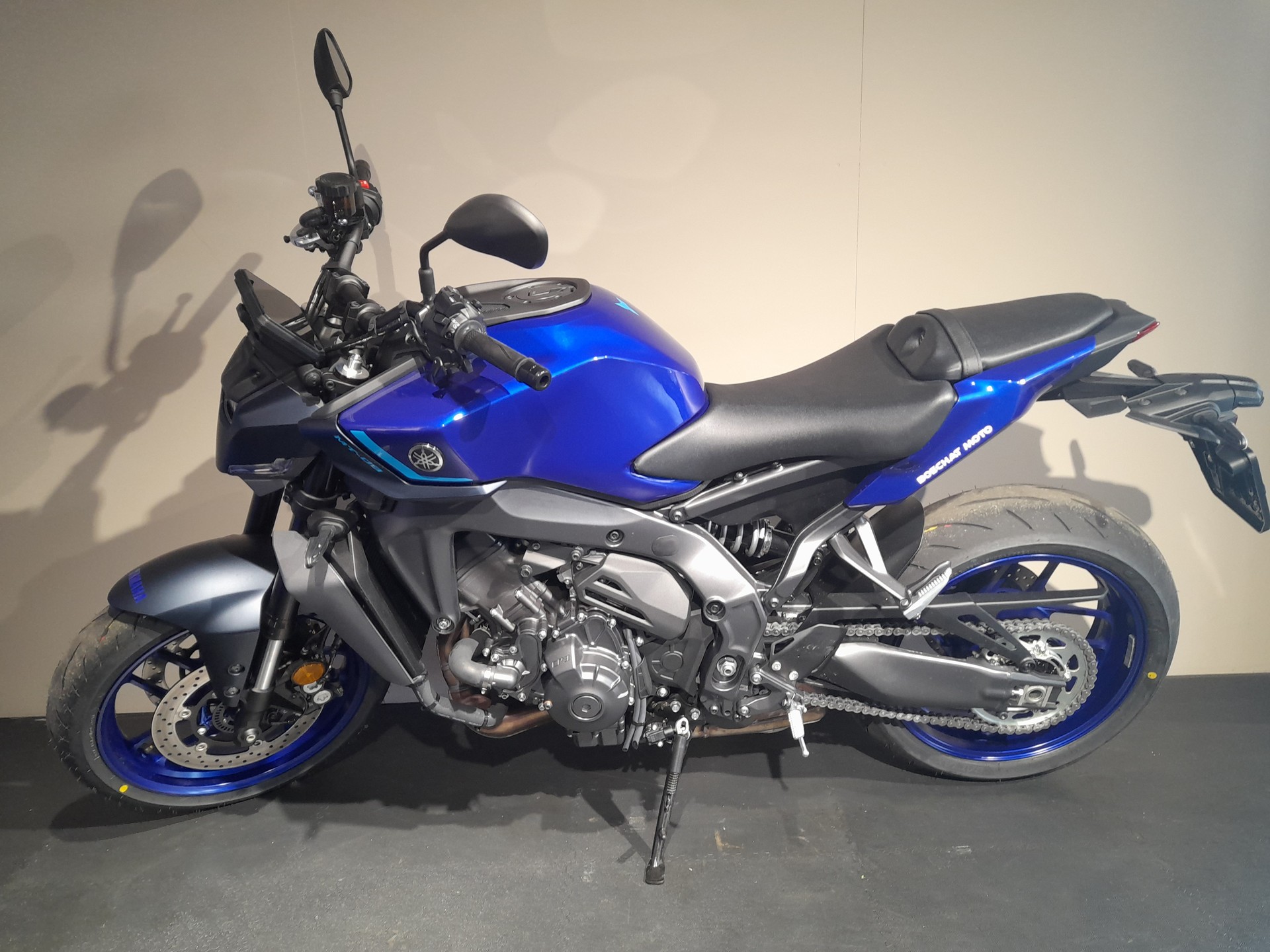YAMAHA MT-09 Y-AMT-image-1