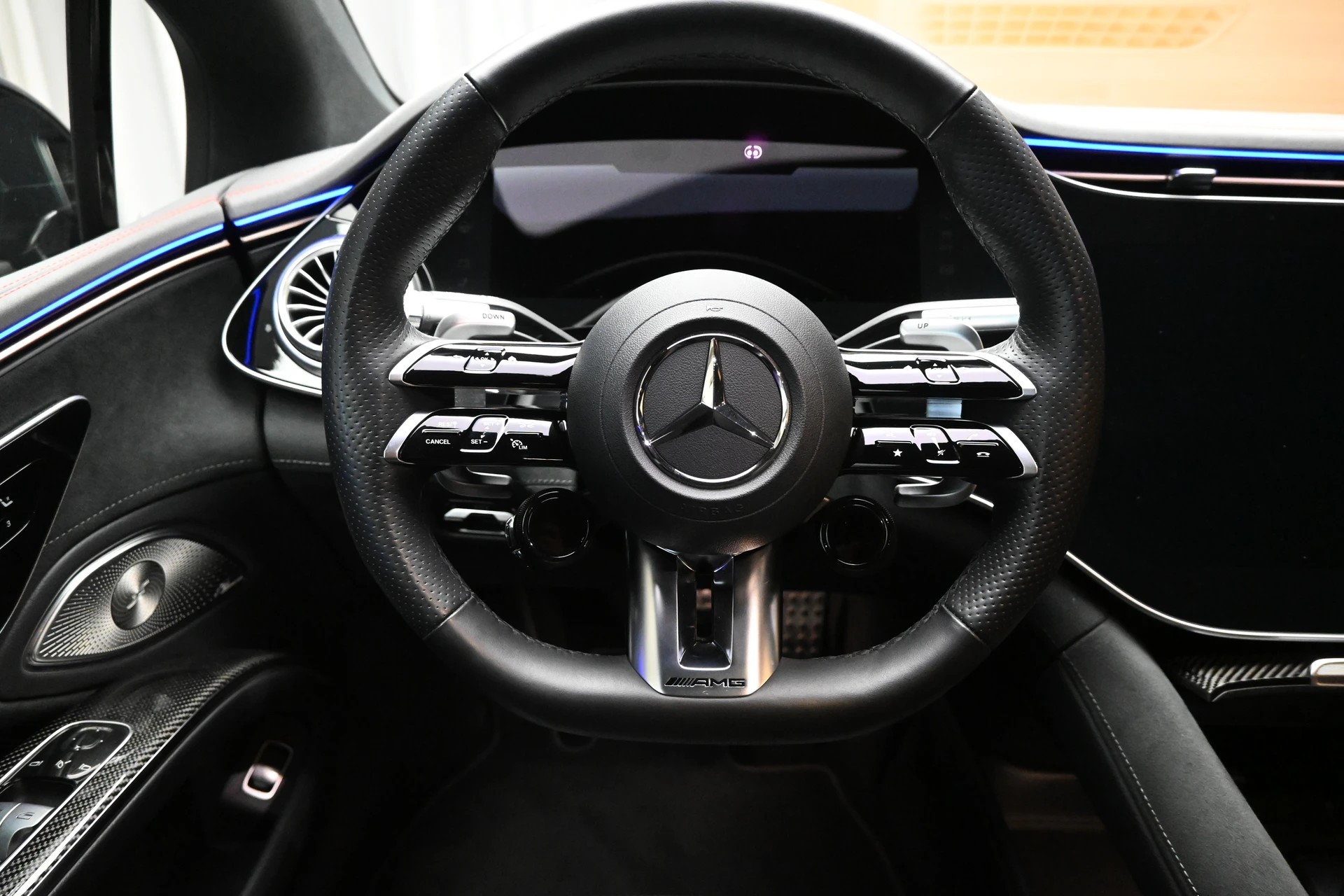 MERCEDES-BENZ EQS 53 4M+-image-6