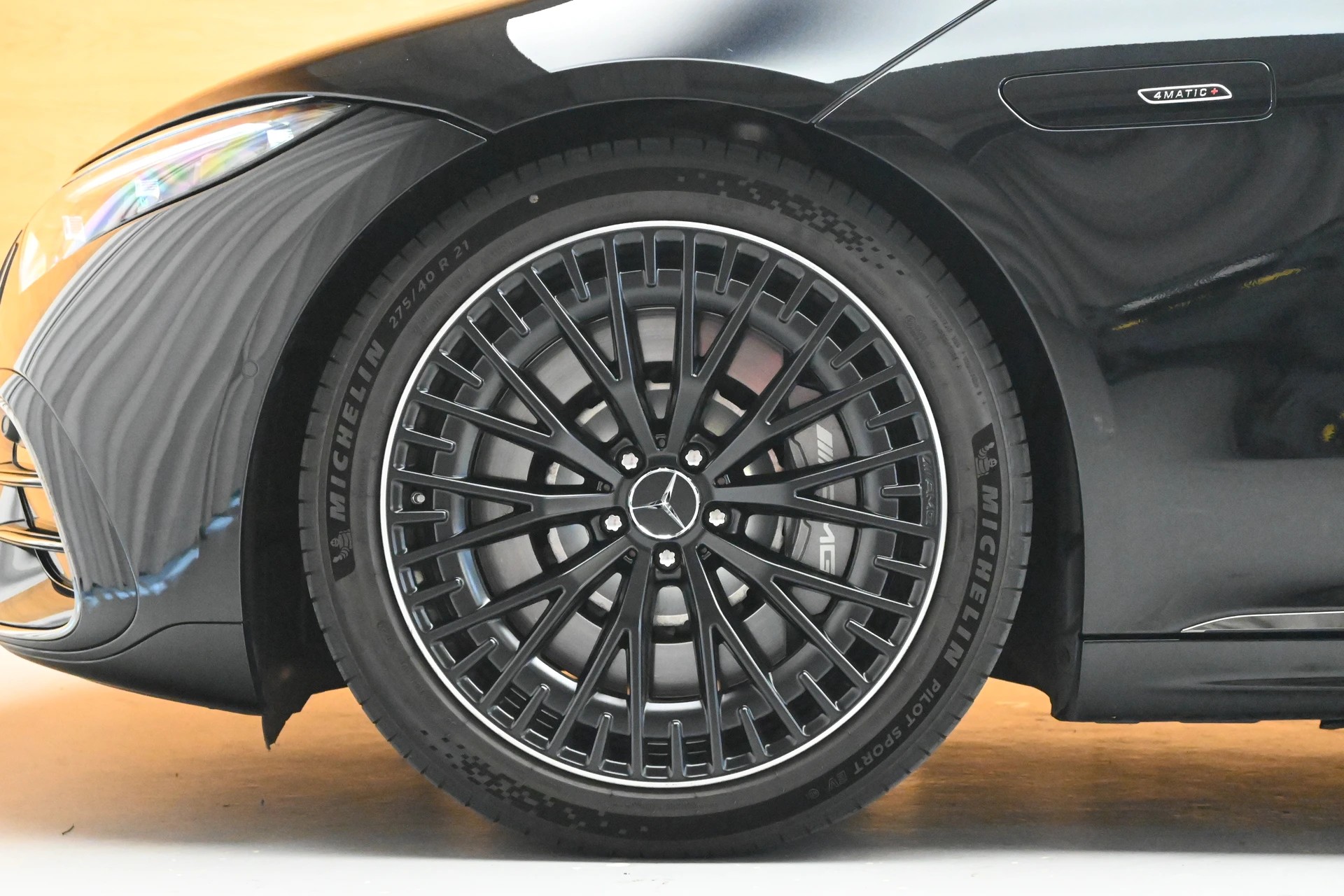 MERCEDES-BENZ EQS 53 4M+-image-5
