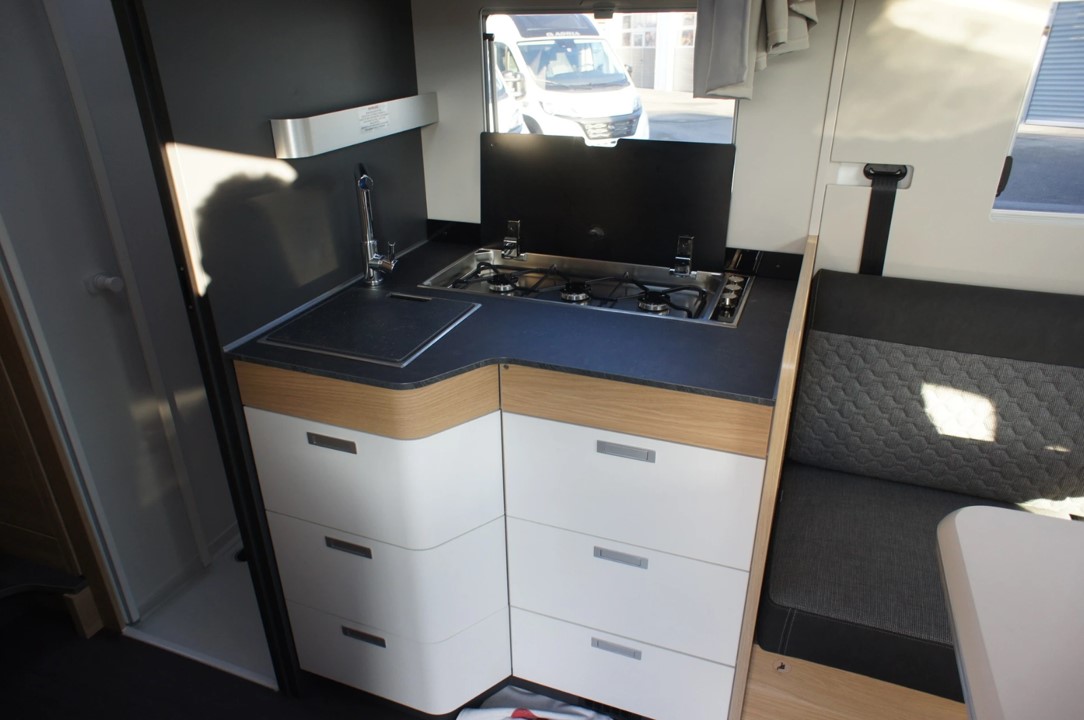 ADRIA Matrix Plus 650 DL-image-4