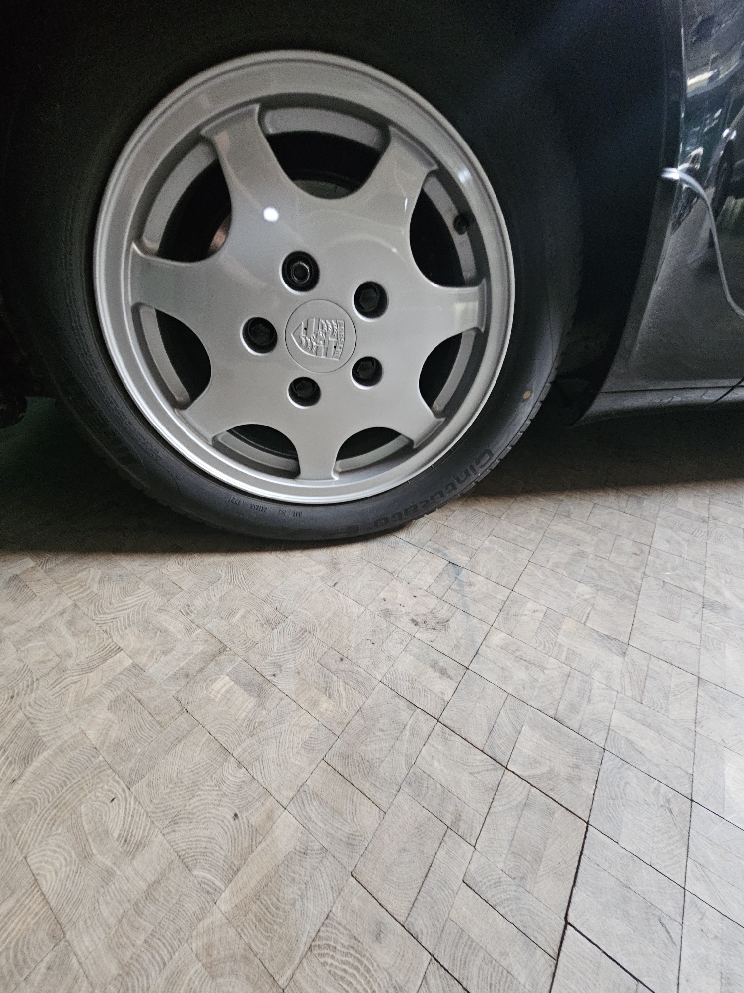 PORSCHE 911 Carrera 2 Cabrio-image-15