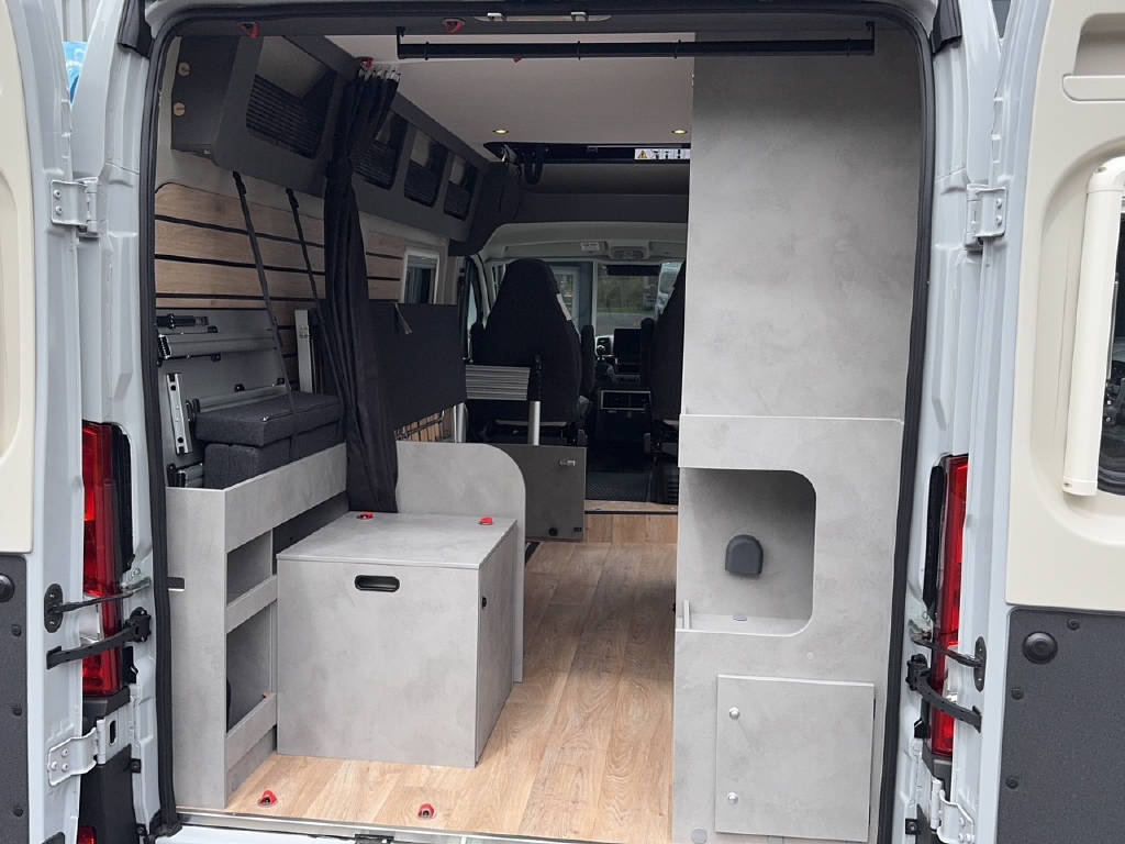 OPEL Movano Flex 541 3.5 t L2 H2 2.2 TD 140 CROSSCAMP-image-3