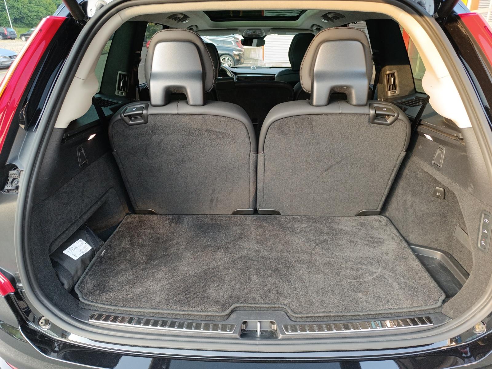 VOLVO XC90 2.0 T8 TE Ultimate Dark 7P. eAWD-image-17