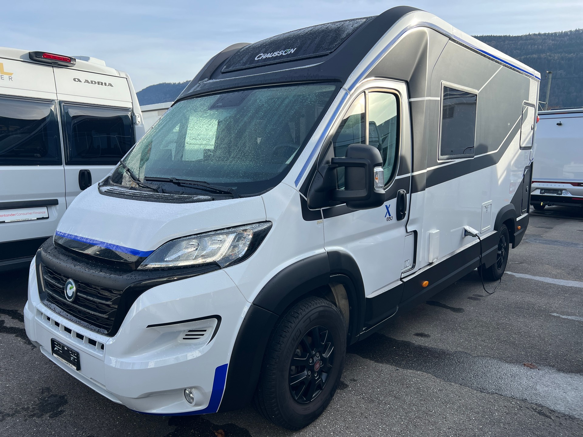 CHAUSSON X650 Exclusive Line-showroom-element-1