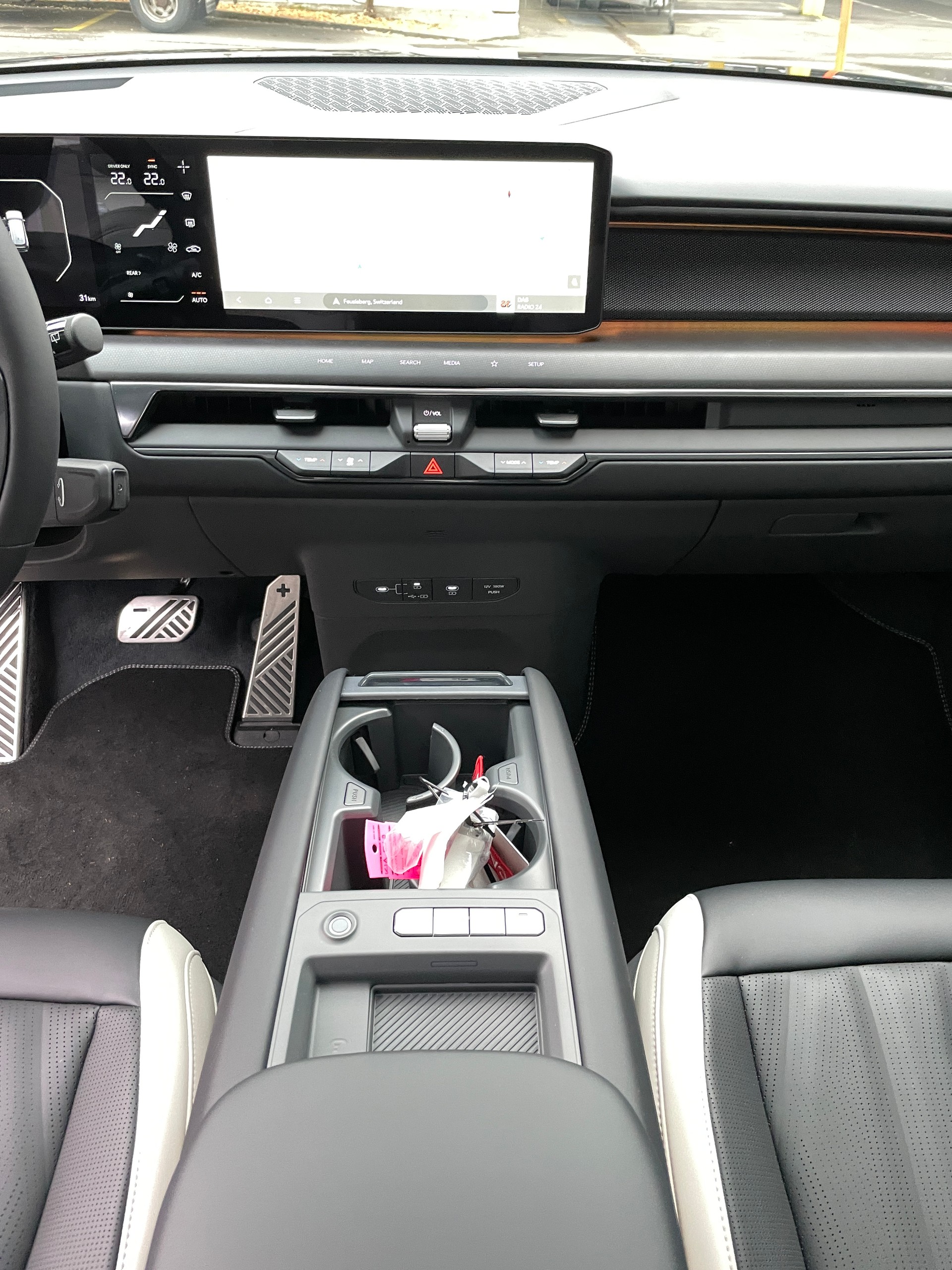 KIA EV9 99,8 kWh GT-Line 4x4 7-Sitzer mit Panoramadach-image-17
