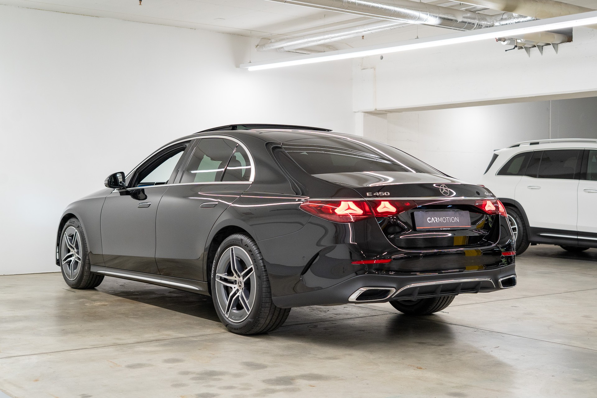 MERCEDES-BENZ E 450 AMG Line 4matic / Panorama-Schiebedach / 360° Kamera / Memory Sitze-image-6