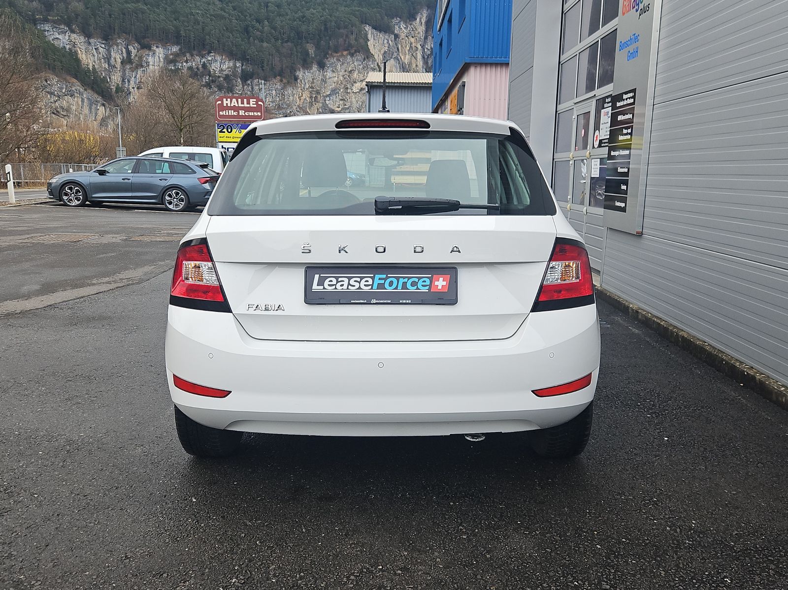 SKODA Fabia 1.0 TSI Ambition DSG-showroom-element-3