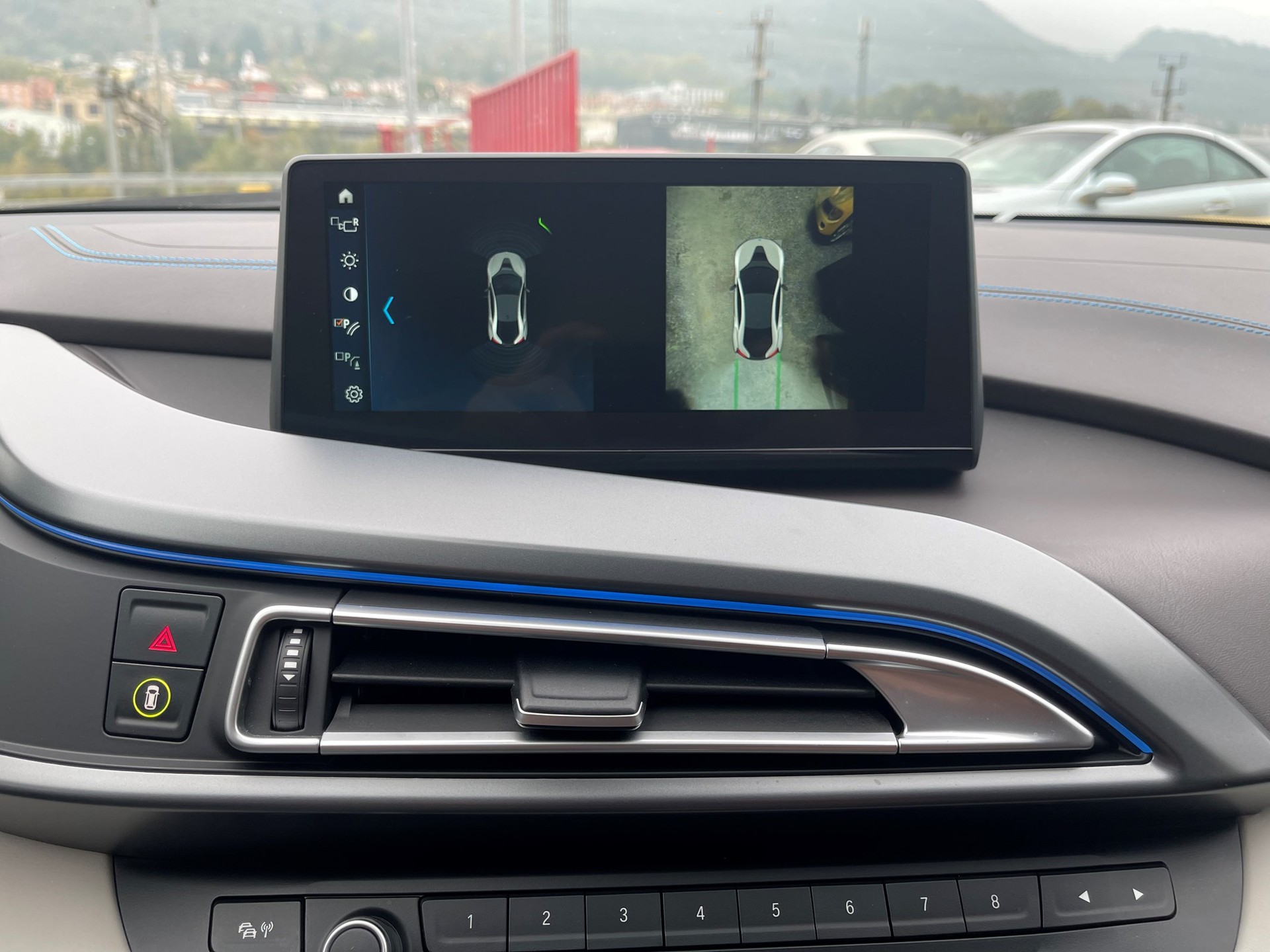 BMW i8 Coupé 11.9 KWH-image-13
