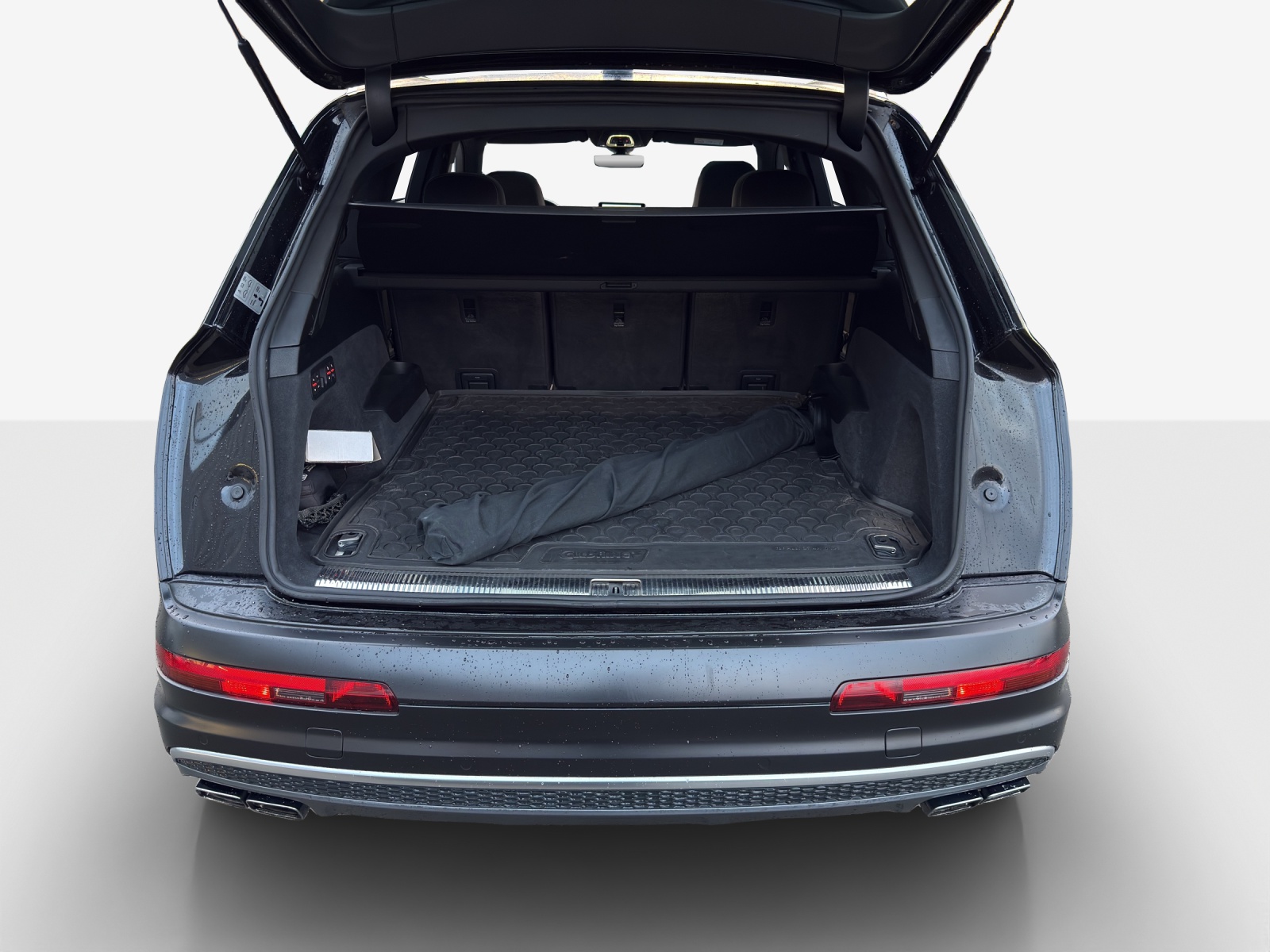 AUDI SQ7 4.0 TDI quattro tiptronic-image-12