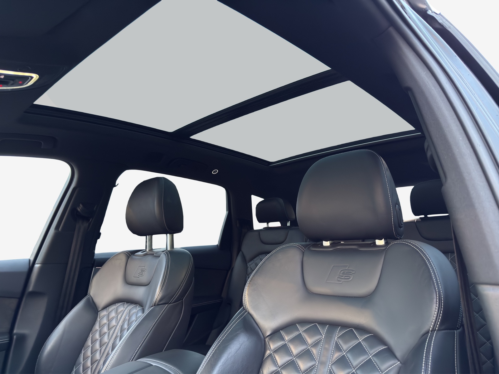 AUDI SQ7 4.0 TDI quattro tiptronic-image-13