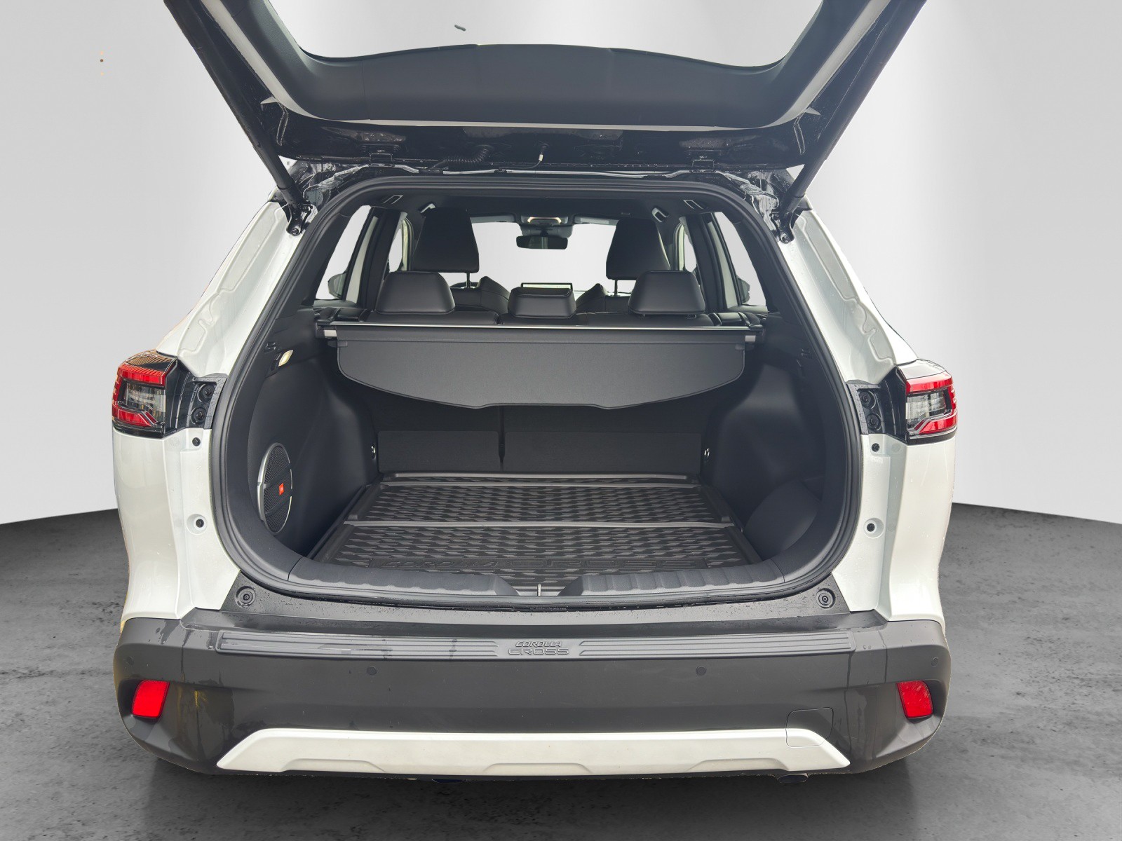 TOYOTA Corolla Cross 2.0 Premium e-CVT AWD-image-9