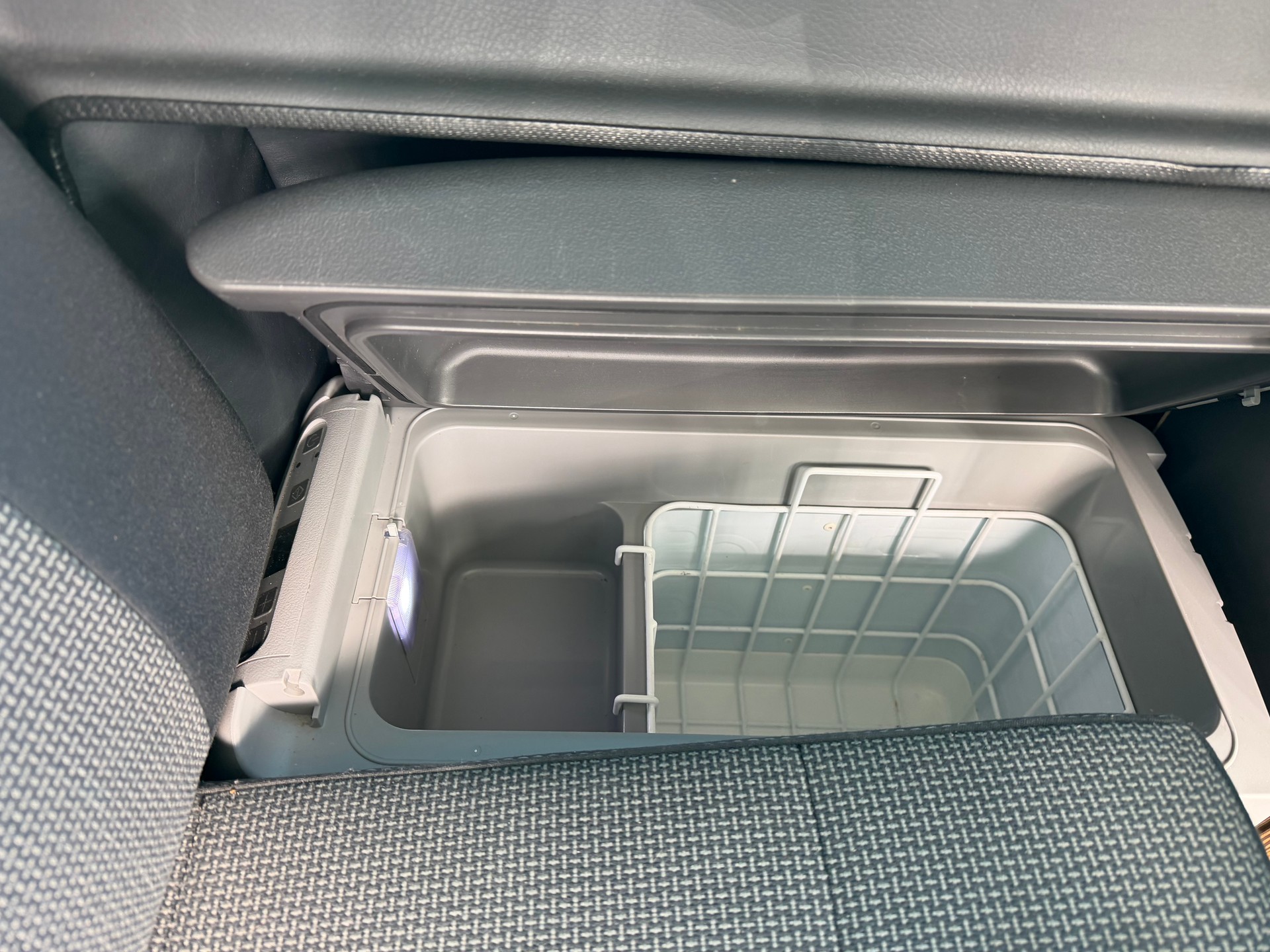 VW T5 SpaceCamper light-image-9