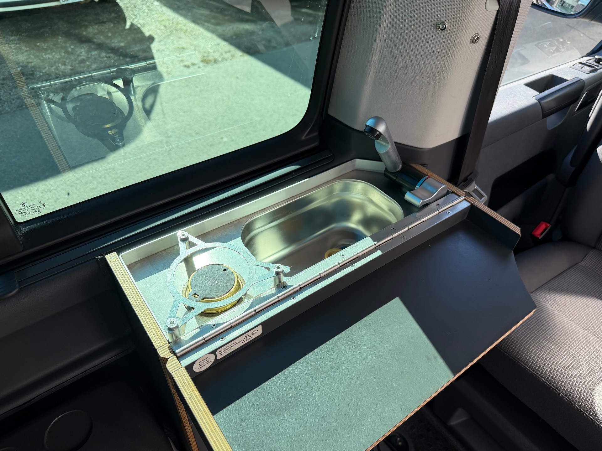 VW T5 SpaceCamper light-image-8