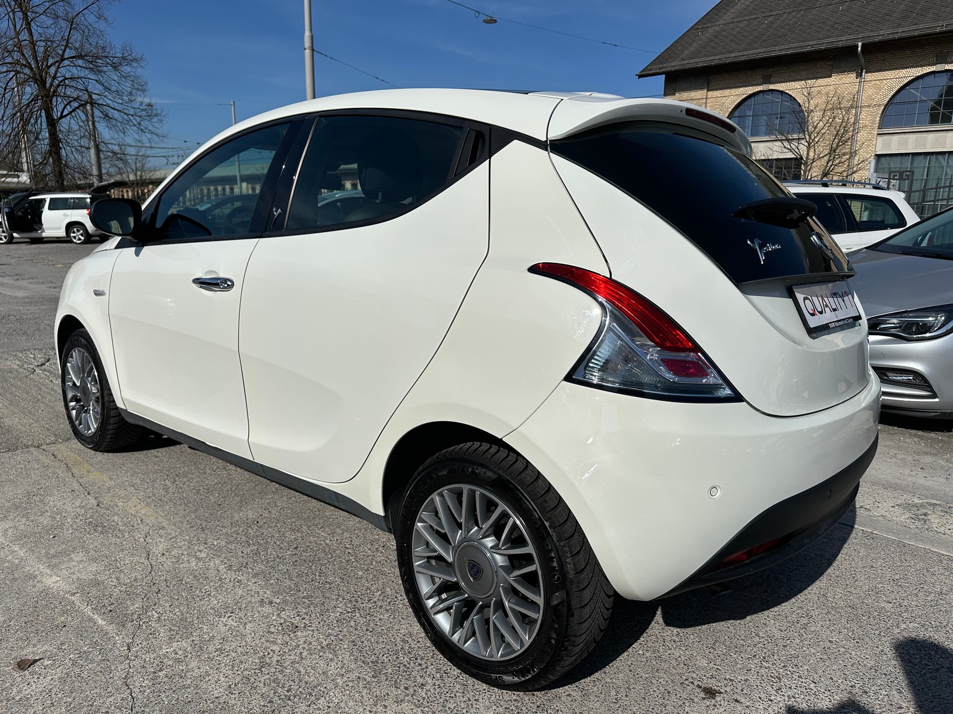 LANCIA Ypsilon 0.9 TwinAir Gold DFN-image-5