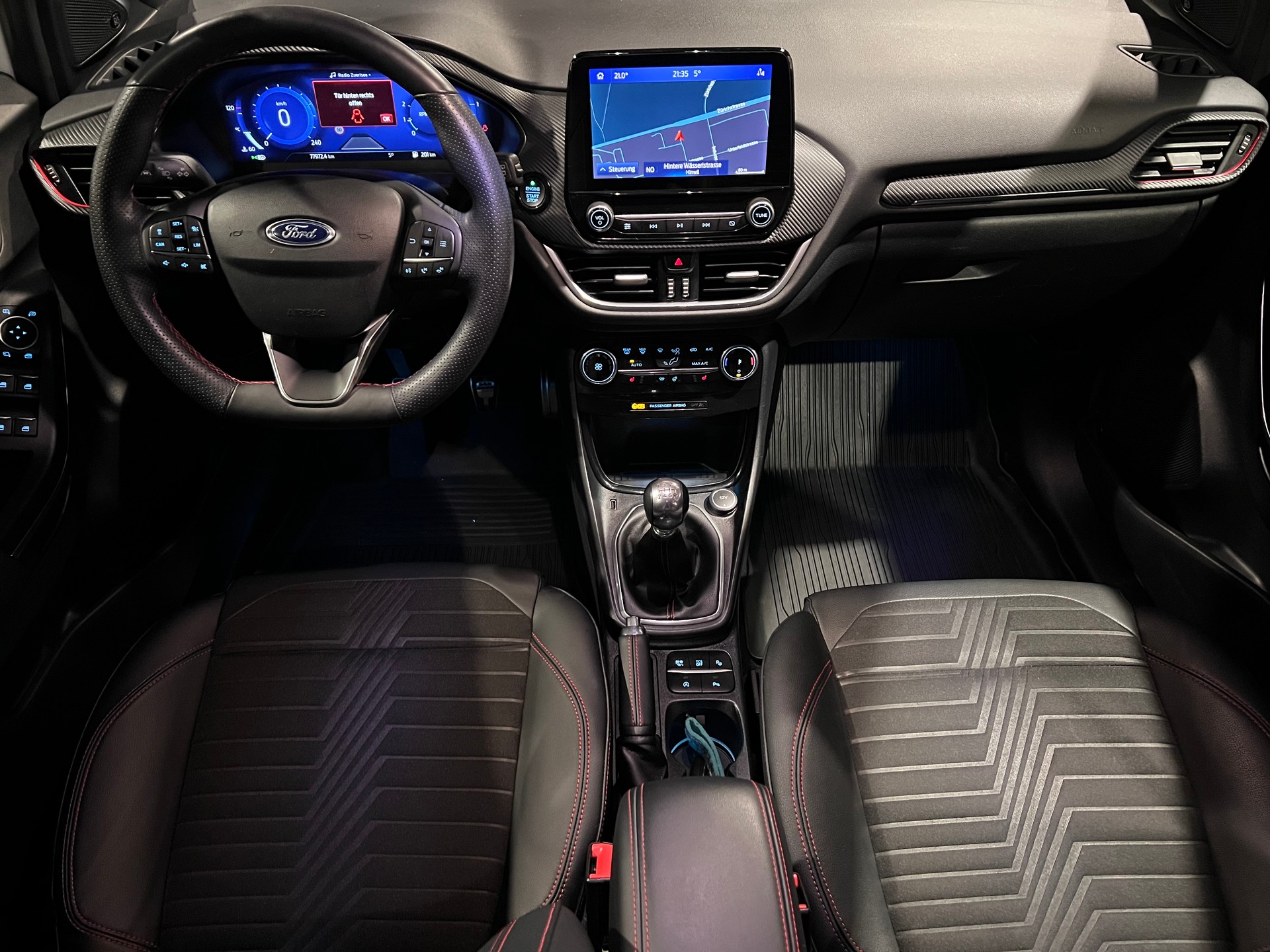 FORD Puma 1.0 MHEV ST-Line X-image-9