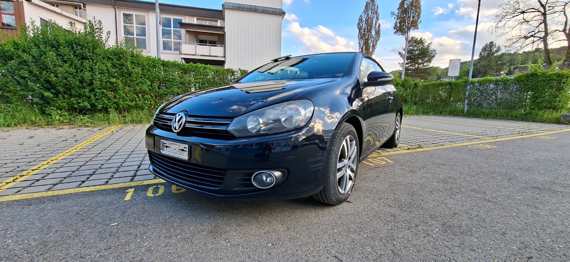 VW Golf Cabrio 1.2 TSI BMT Blackline-image-1