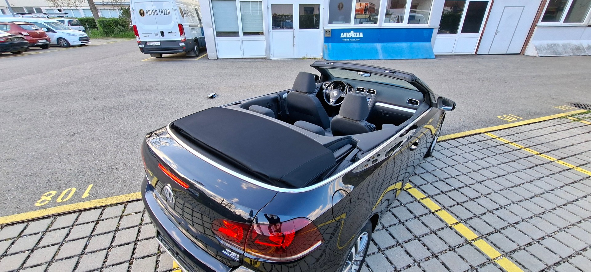 VW Golf Cabrio 1.2 TSI BMT Blackline-image-9