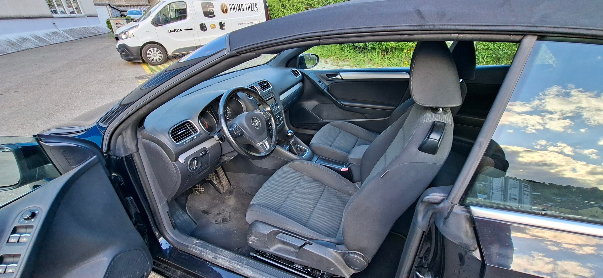 VW Golf Cabrio 1.2 TSI BMT Blackline-image-11