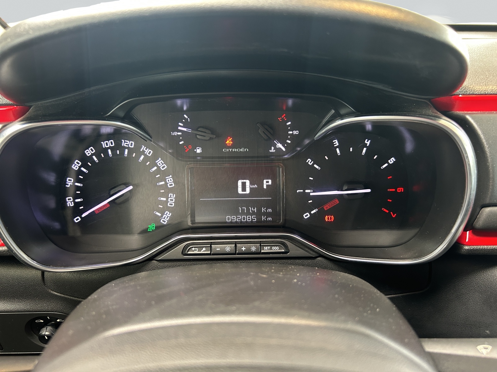 CITROEN C3 1.2 PureTech Shine-image-14