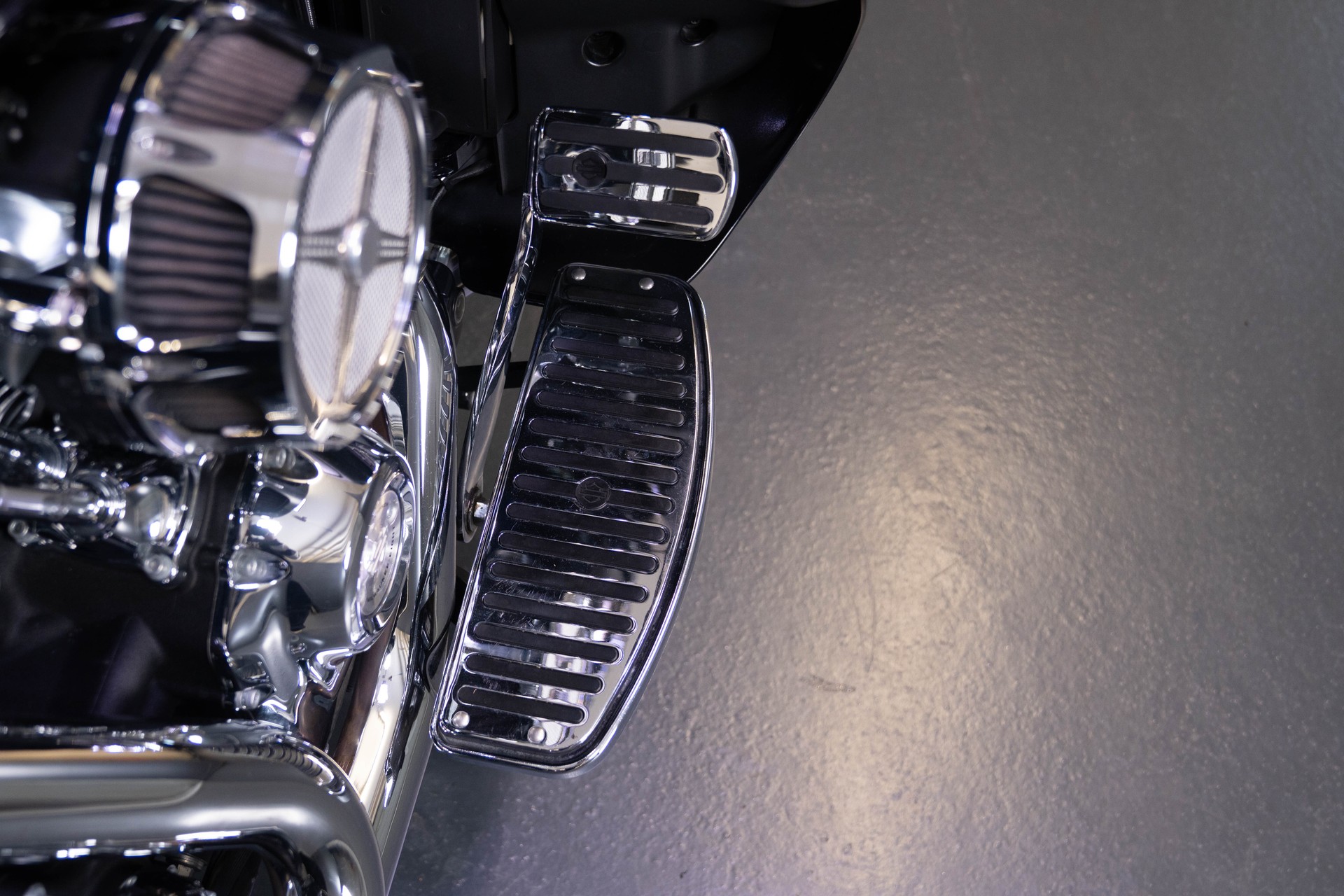 HARLEY-DAVIDSON FLHTK Electra Glide Ultra Limited 114-image-9