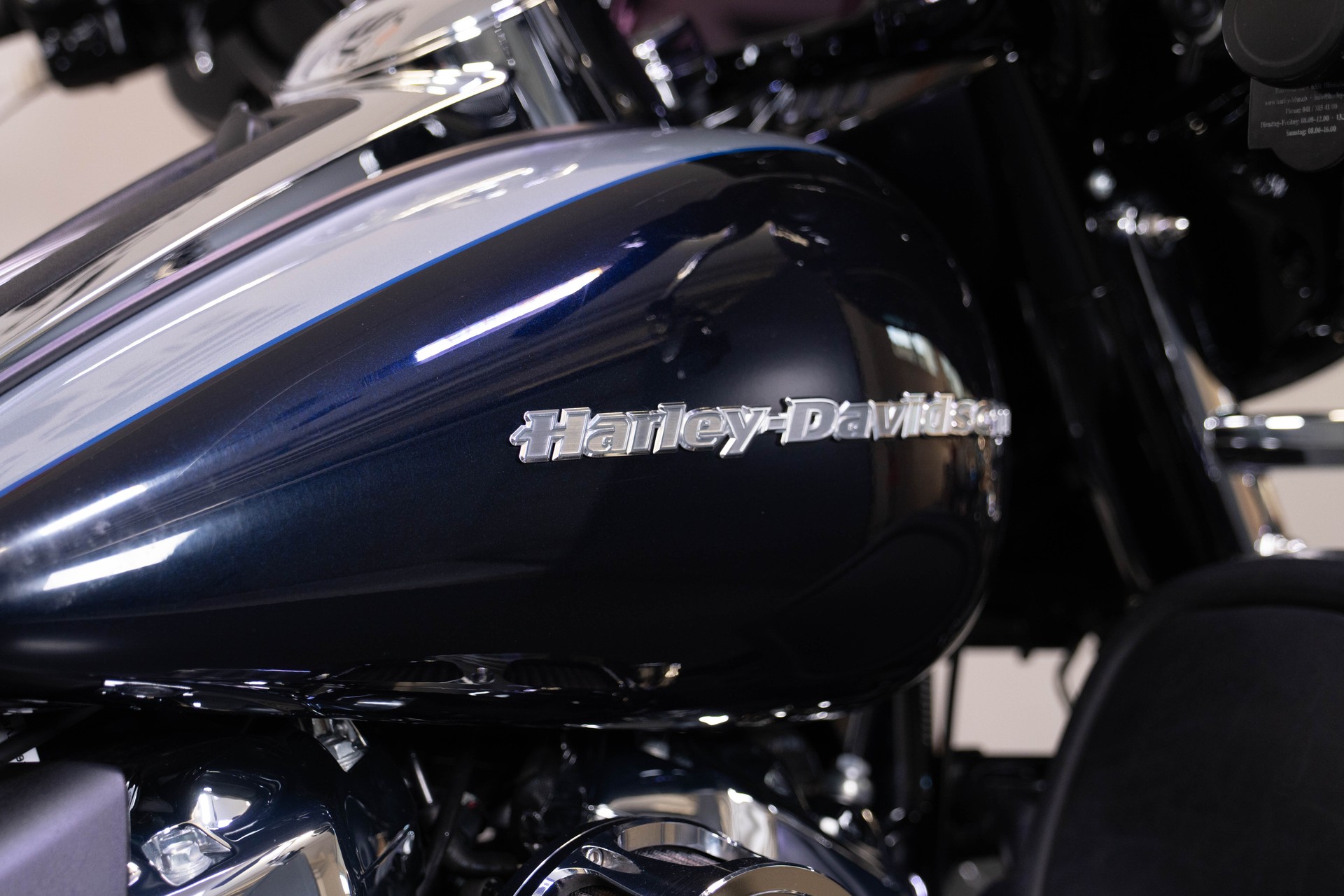 HARLEY-DAVIDSON FLHTK Electra Glide Ultra Limited 114-image-7